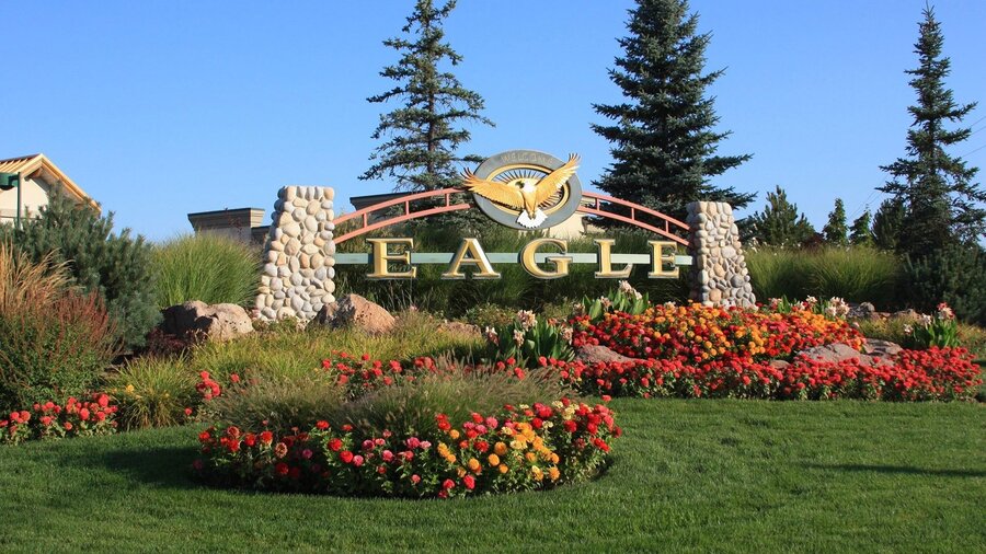 Living in Eagle